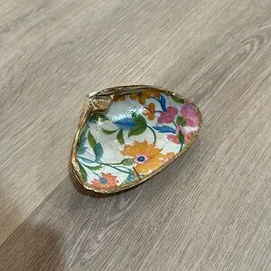 Painted Sea Shell with Gold Trim, Floral Ring Dish home decor accent beachy